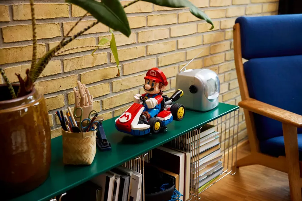 LEGO Mario Kart 72037: Mario and Standard Kart